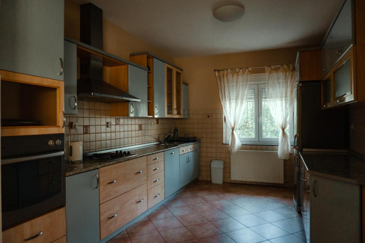 Holiday Home Rozic - Villa With Private Seasonal Heated Pool Mostar Exterior photo