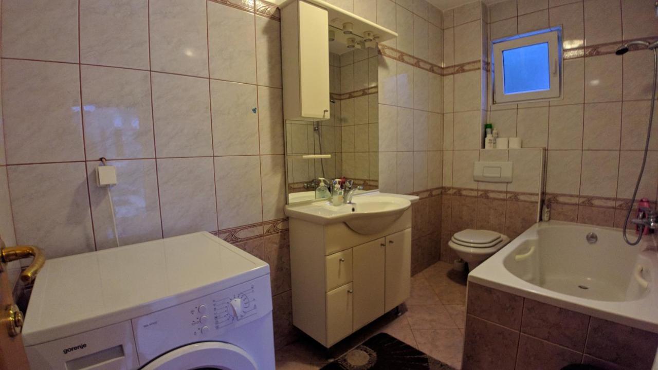 Holiday Home Rozic - Villa With Private Seasonal Heated Pool Mostar Exterior photo